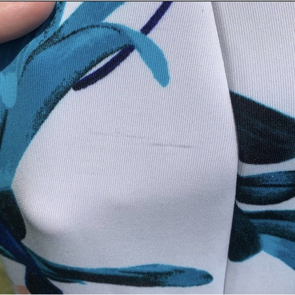 Worthington Multi colored leaf A line wide strap Keyhole back patterned dress - Picture 5 of 8